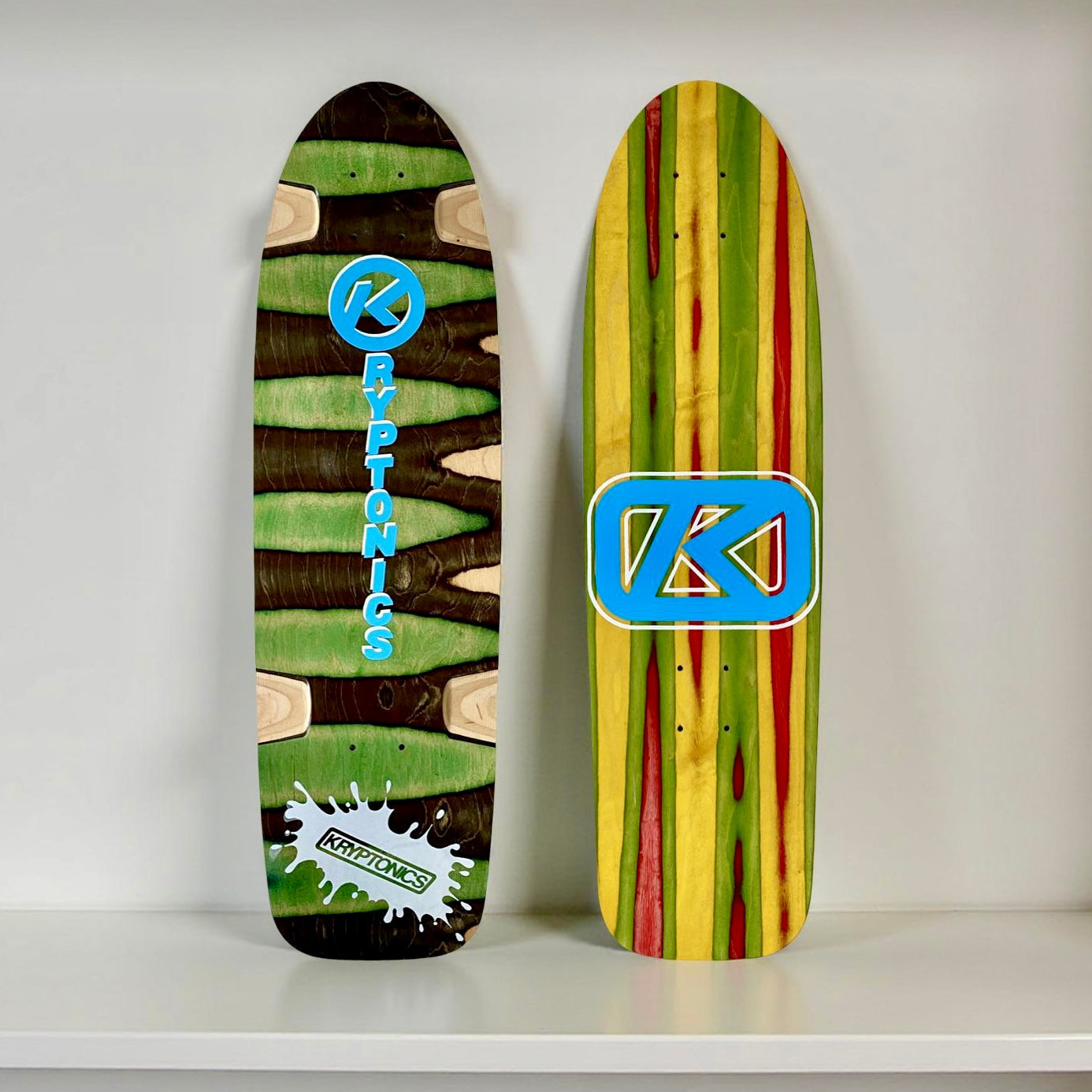 Planche de cruiser ou cruiser complet Kryptonics/Sims UNIQUE ET PEINT À LA MAIN 8.5”x31” (1 sur 1)