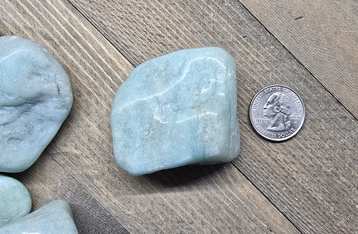 Großer getrommelter Amazonit-Kristall 5–6,5 cm – polierter Heilstein für Ruhe, Hals-Chakra &amp; Kommunikation