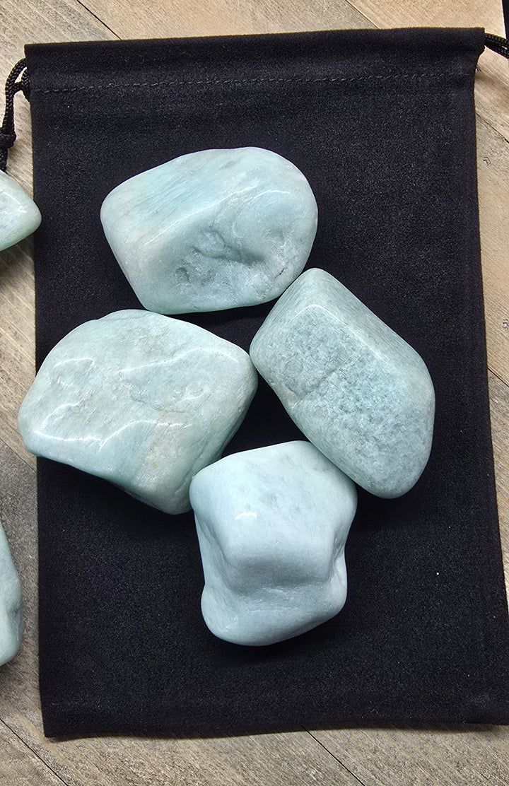 Großer getrommelter Amazonit-Kristall 5–6,5 cm – polierter Heilstein für Ruhe, Hals-Chakra &amp; Kommunikation