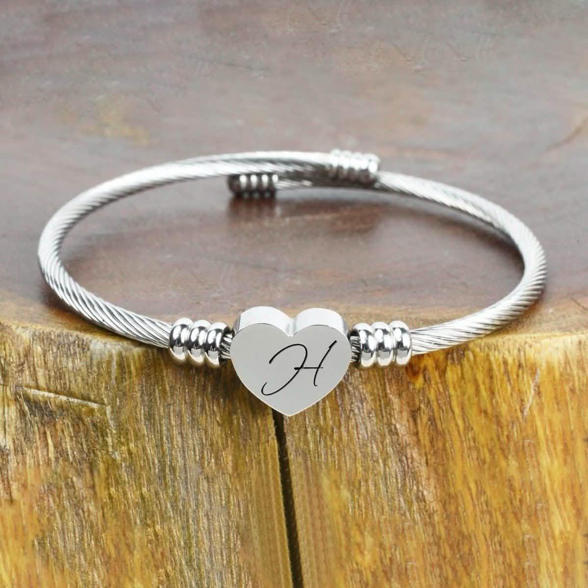 Bracelet Initial Câble Cœur Hypoallergénique et Ajustable