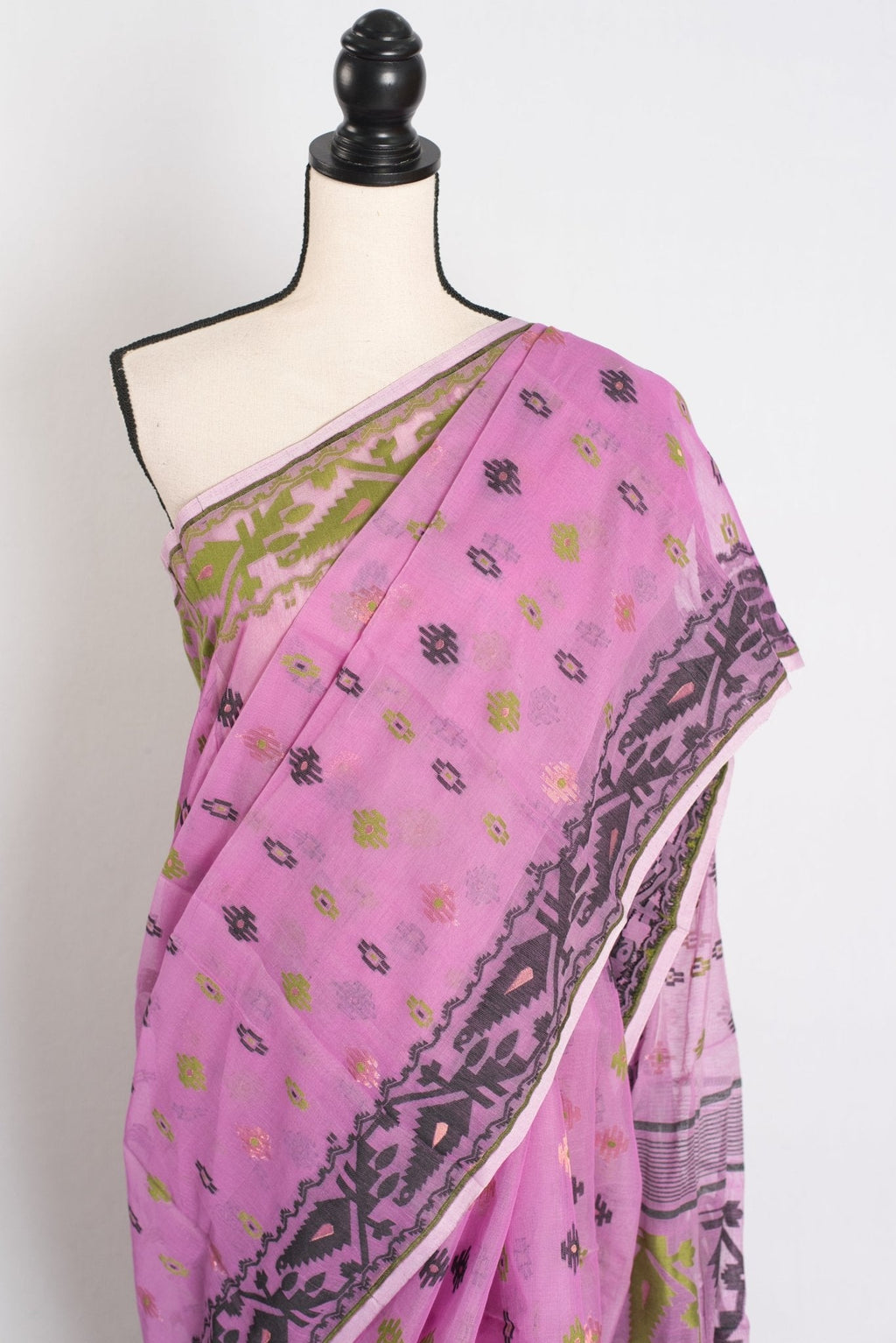 Hema : Sari Bengali en coton doux mélangé violet Jamdani avec bordure Ganga Jamuna