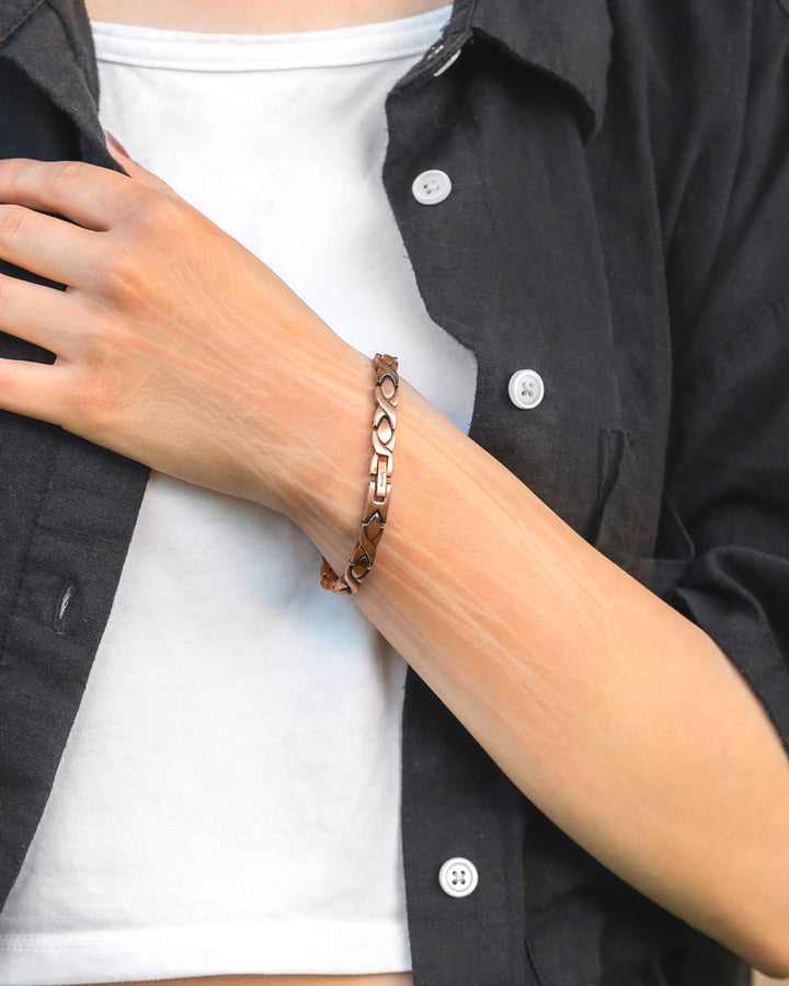 Magnetarmband für Frauen aus Reinkupfer (XO)
