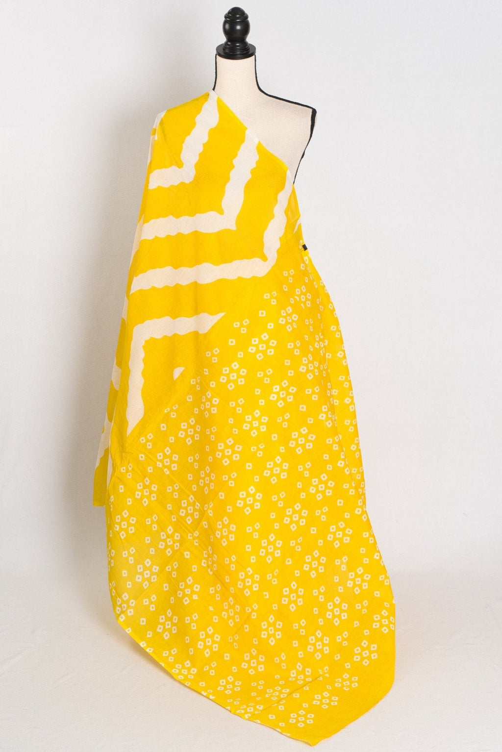 Shalini : Sari en coton doux Mulmul de style contemporain, jaune vif et blanc du Bengale